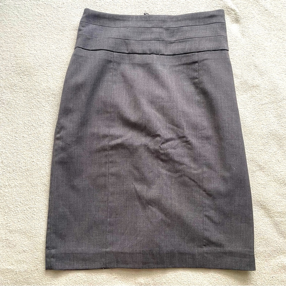 H&M Classic Pencil Skirt